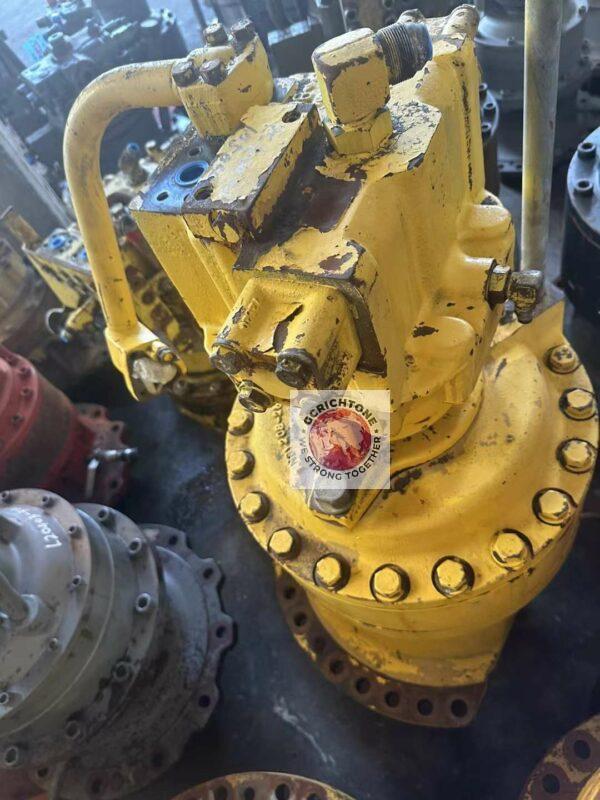 Гидромотор поворота в сборе с редуктором Komatsu 706-77-01370 706-77-01301 PC400-6